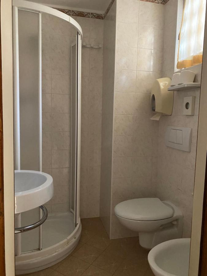 Hotel Modenese Riccione Eksteriør bilde