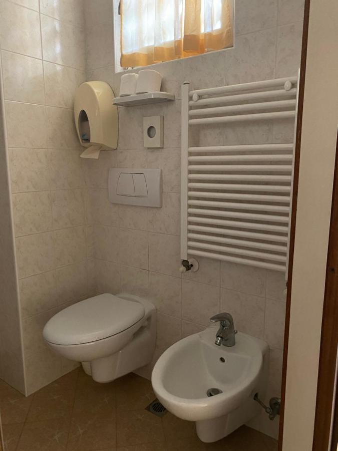 Hotel Modenese Riccione Eksteriør bilde
