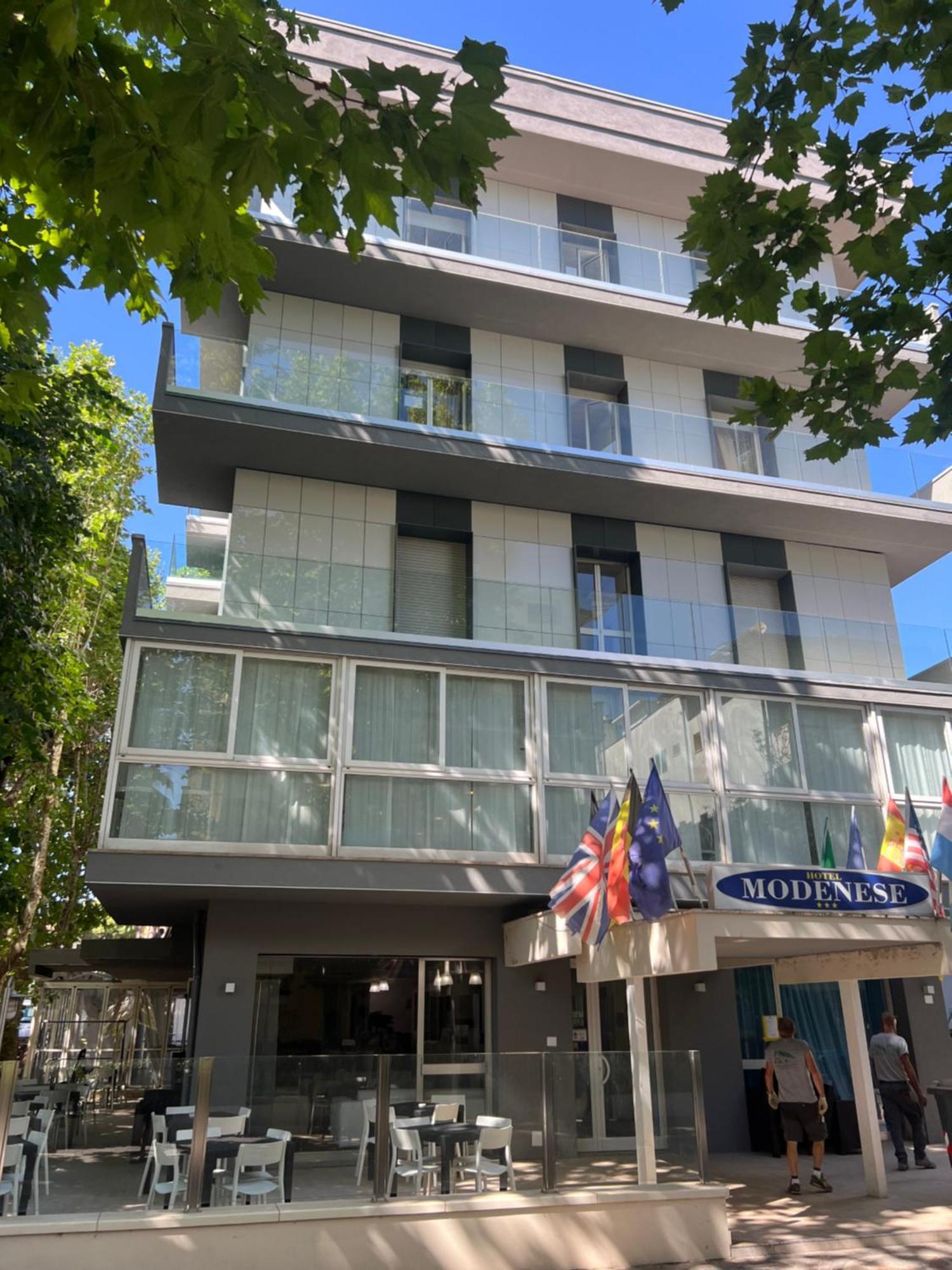 Hotel Modenese Riccione Eksteriør bilde