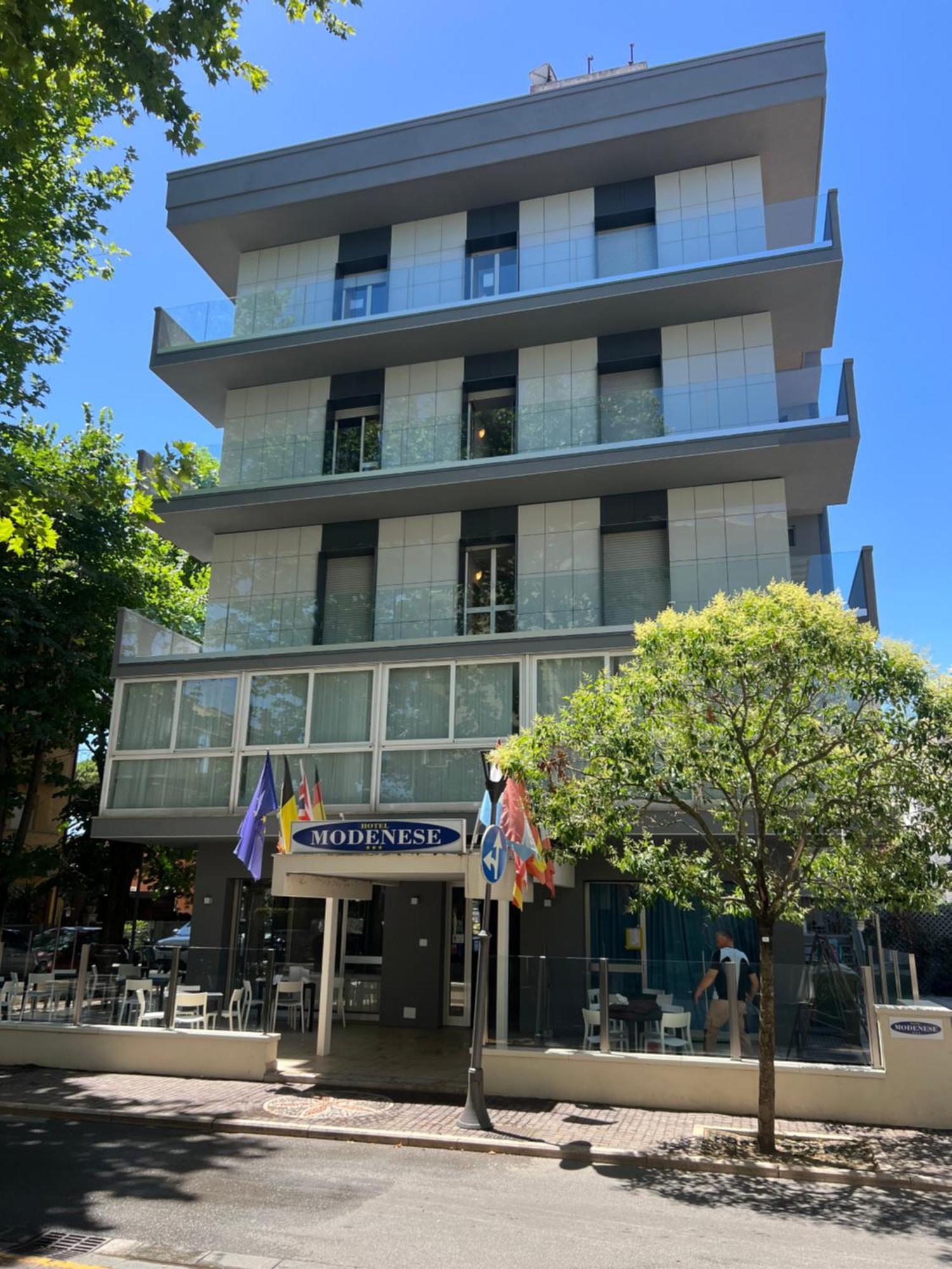 Hotel Modenese Riccione Eksteriør bilde